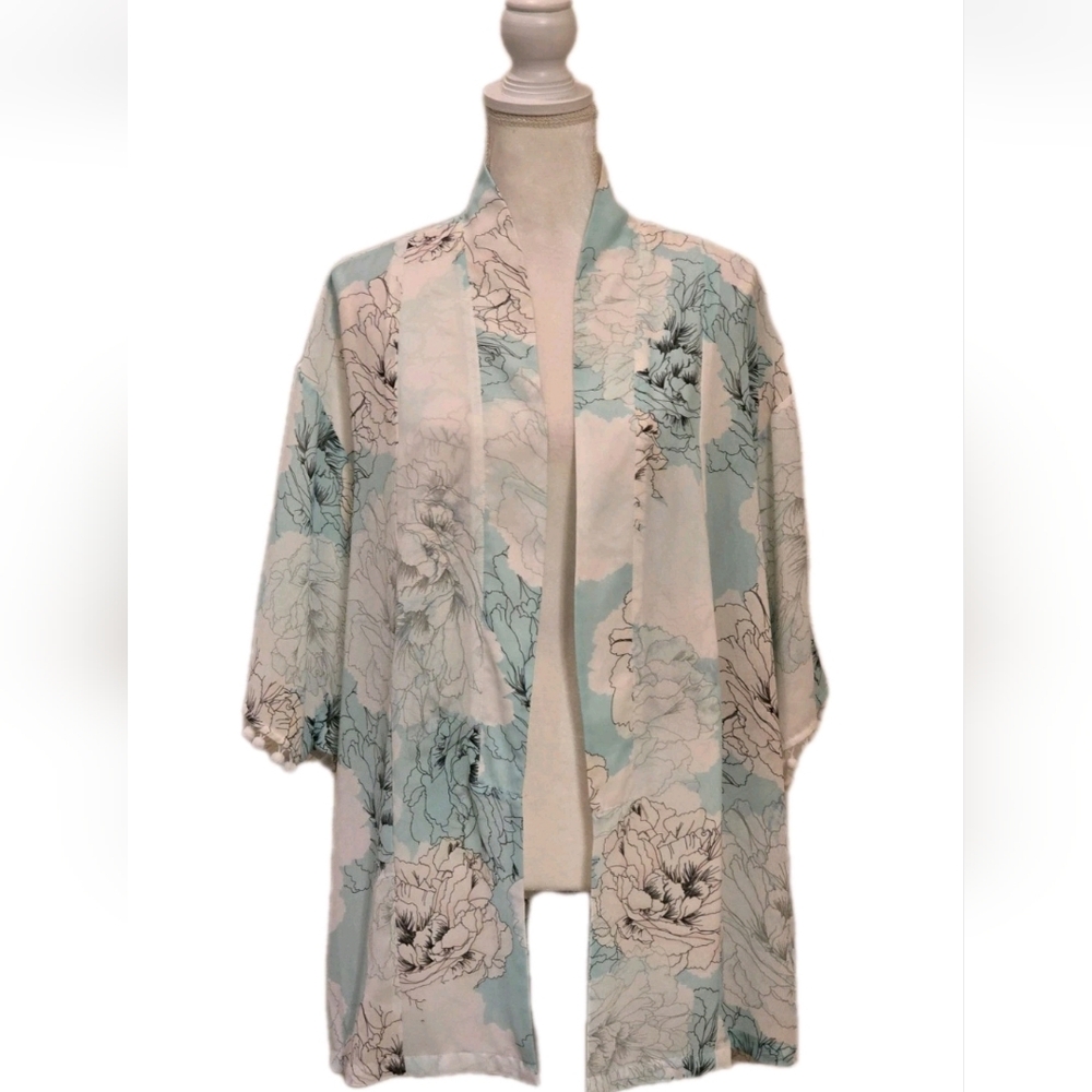 Westport Women’s 1X Kimono Blue Floral Sheer Open Front Boho Pom Pom Trim Beach